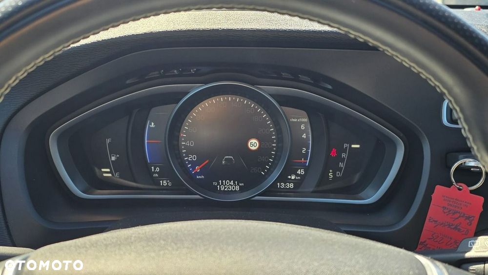 Volvo V40 - 11