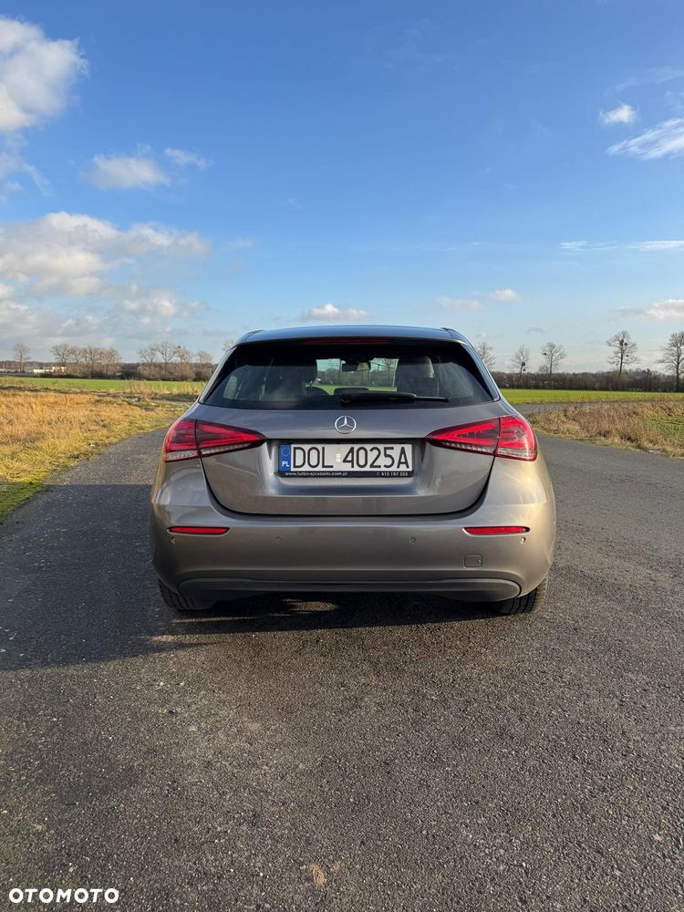 Mercedes-Benz Klasa A 180 d AMG Line 7G-DCT - 8
