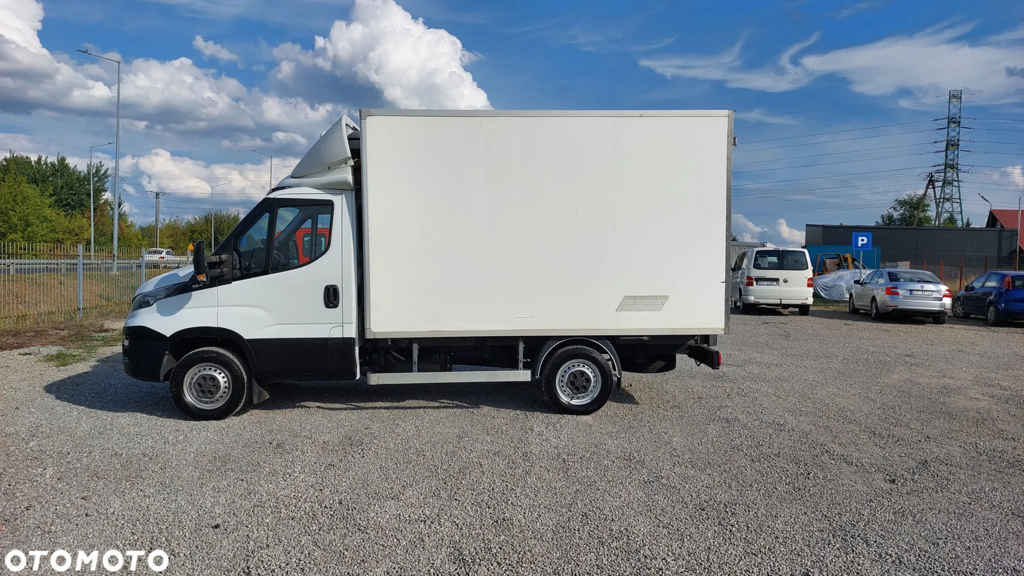 Iveco 35c13, chłodnia mroźniania carier, super stan, rama do zabudowy - 6