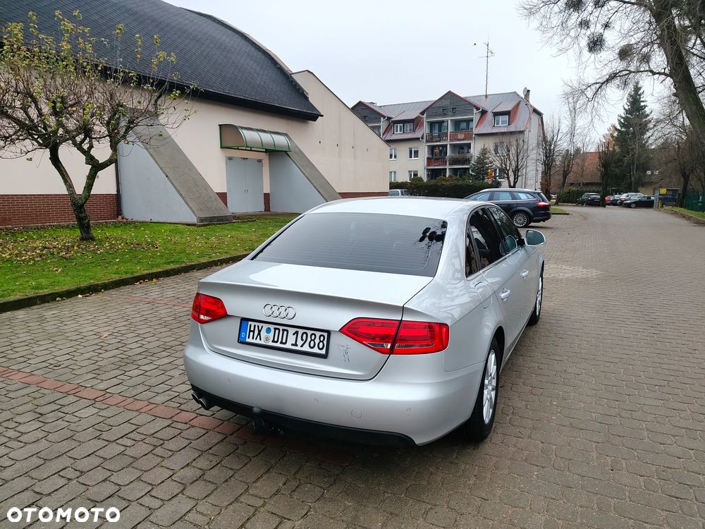 Audi A4 Limousine - 23