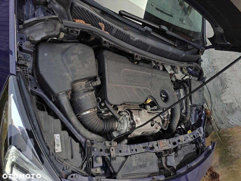 Opel Astra 1.6 CDTI DPF ecoFLEX Start/Stop Exklusiv - 8