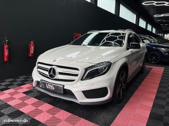 Mercedes-Benz GLA 220 CDI 4Matic 7G-DCT AMG Line - 2