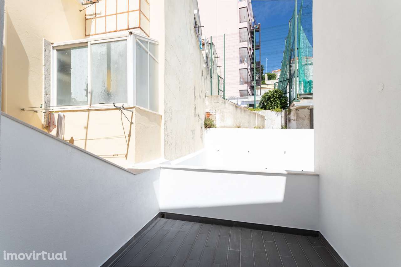 Apartamento T2 em Santo António - Grande imagem: 5/37