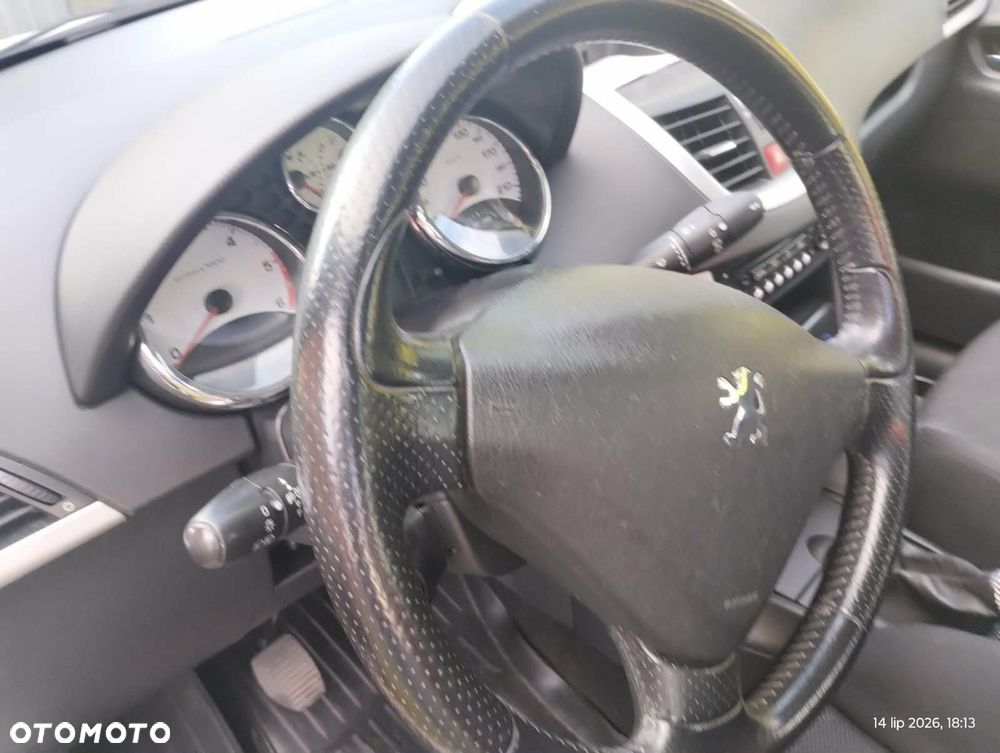 Peugeot 207 - 2