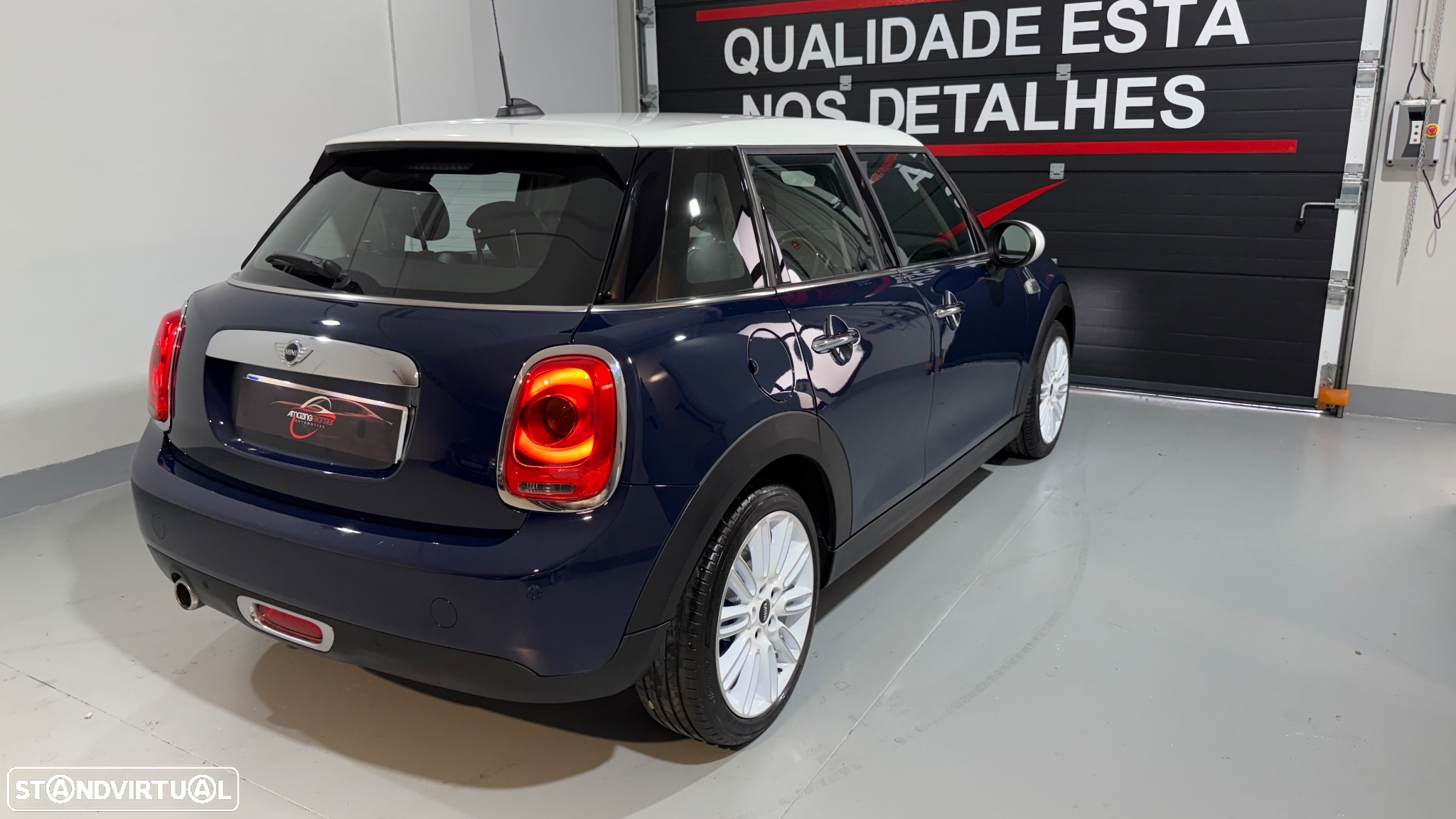 MINI 5 Portas Cooper D - 10