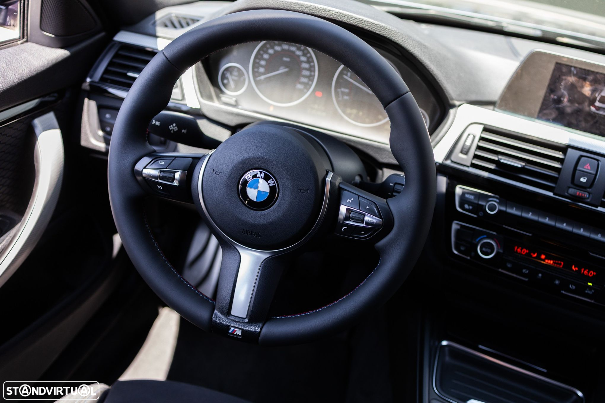 BMW 418 Gran Coupé d Pack M - 33