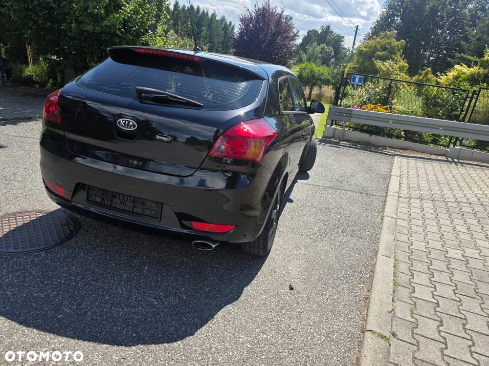Kia Ceed 1.4 Comfort + - 32