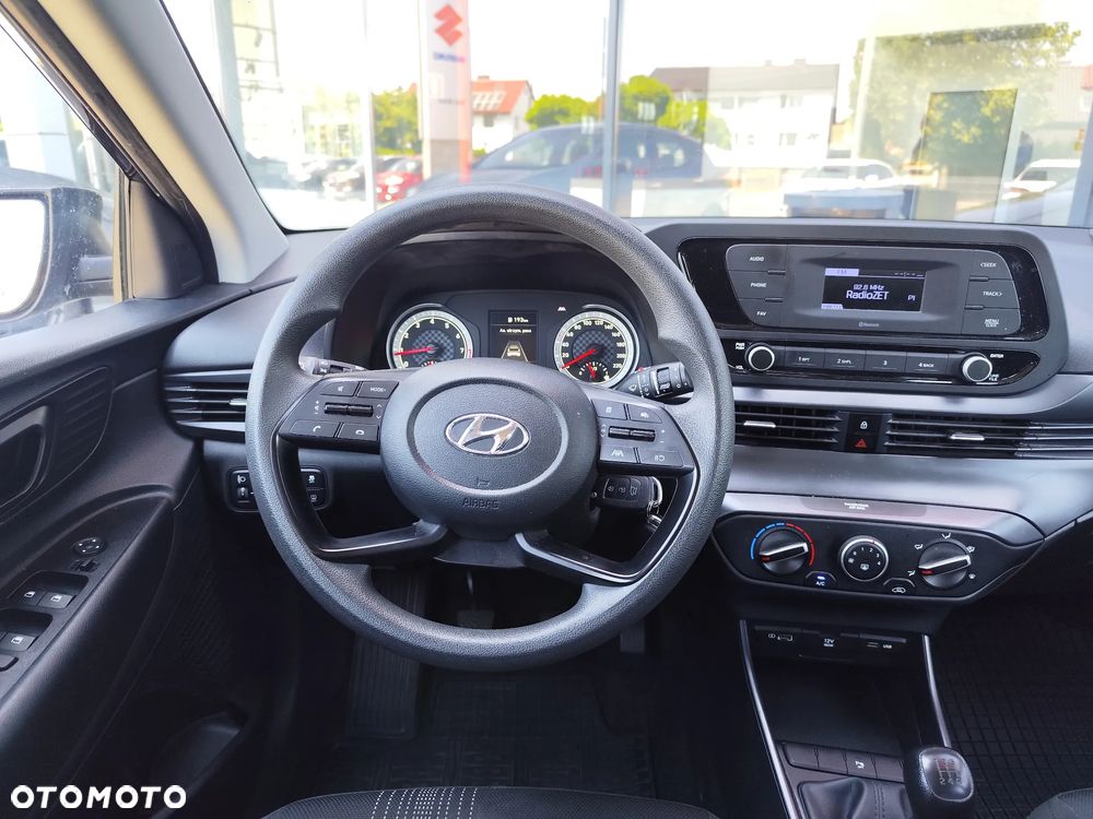 Hyundai i20 1.2 Pure - 10