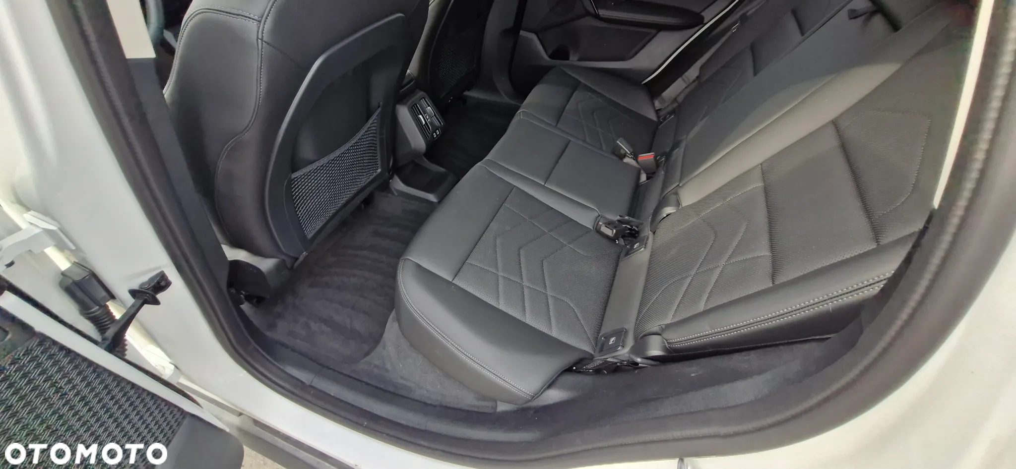 BMW iX1 eDrive20 - 6