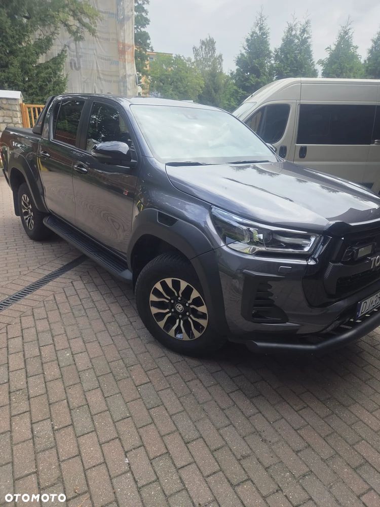 Toyota Hilux Gr - 4