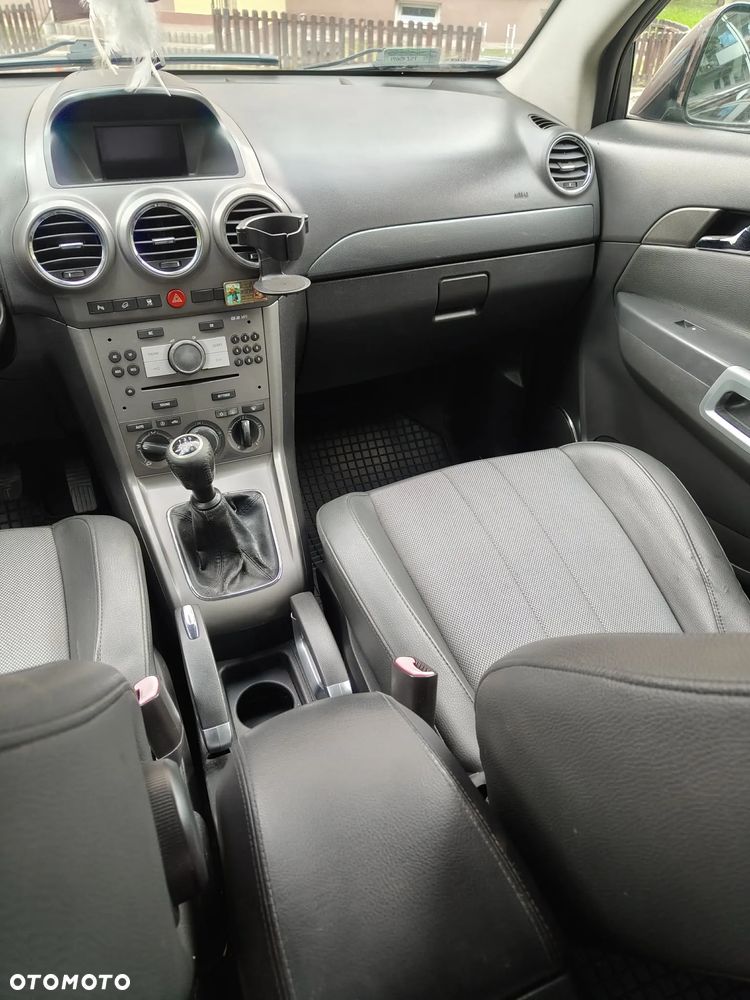 Opel Antara - 8