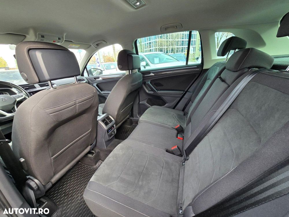Volkswagen Tiguan - 8