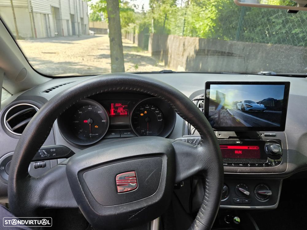 SEAT Ibiza ST - 8