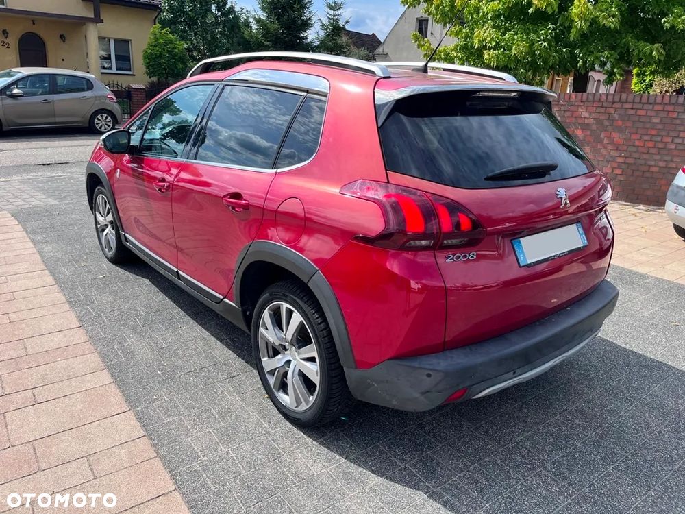Peugeot 2008 2017 photo 3