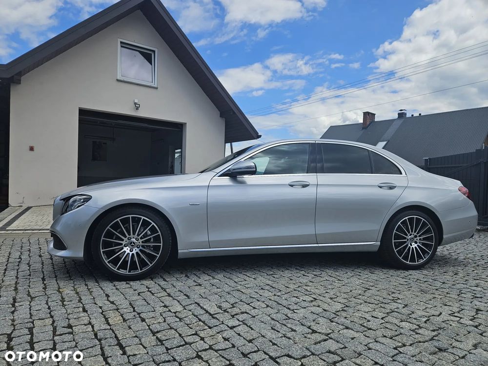 Mercedes-Benz Klasa E 220 d 9G-TRONIC - 5