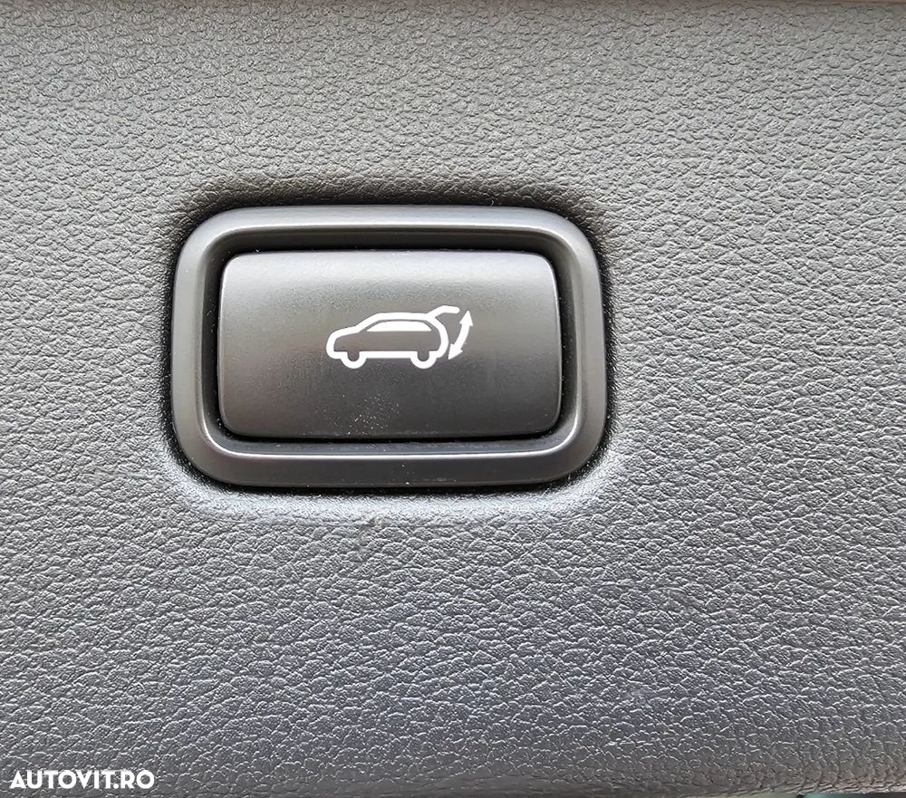 Hyundai Tucson 2.0 CRDI 4WD Automatik Premium - 17