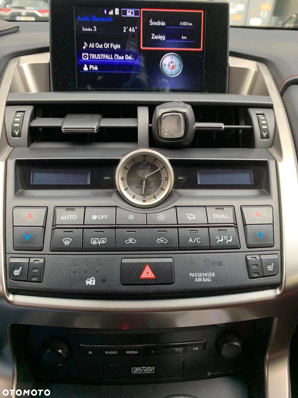 Lexus NX 200t F Sport AWD - 30