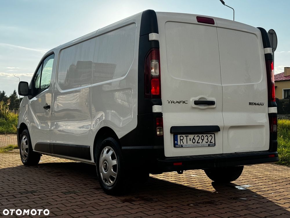 Renault Trafic - 6