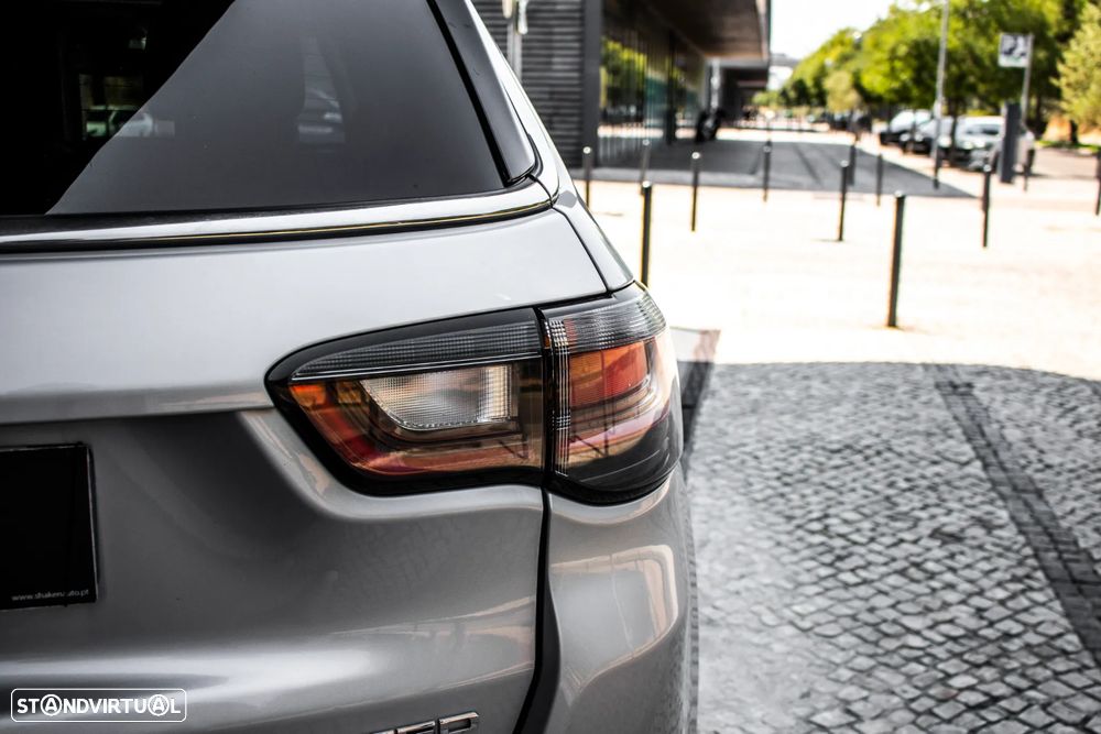 Jeep Compass 1.3 TG 4Xe Limited S - 11