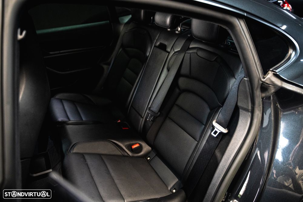 Porsche Taycan Bateria Performance Plus - 14