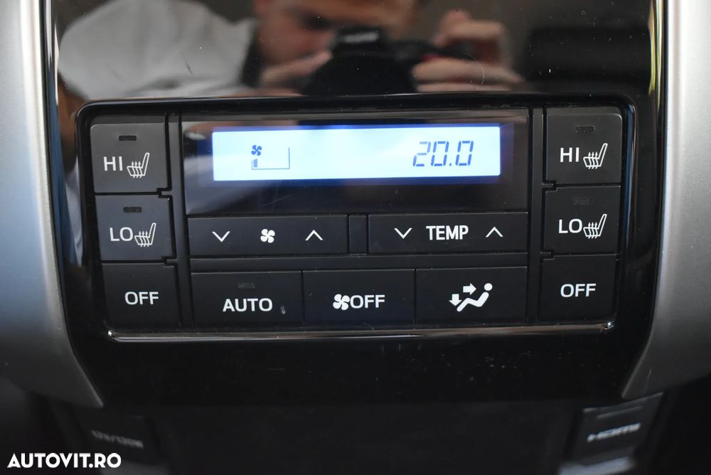 Toyota Land Cruiser 2.8l D-4D 204 CP A/T 7 locuri Luxury AVS Black - 26