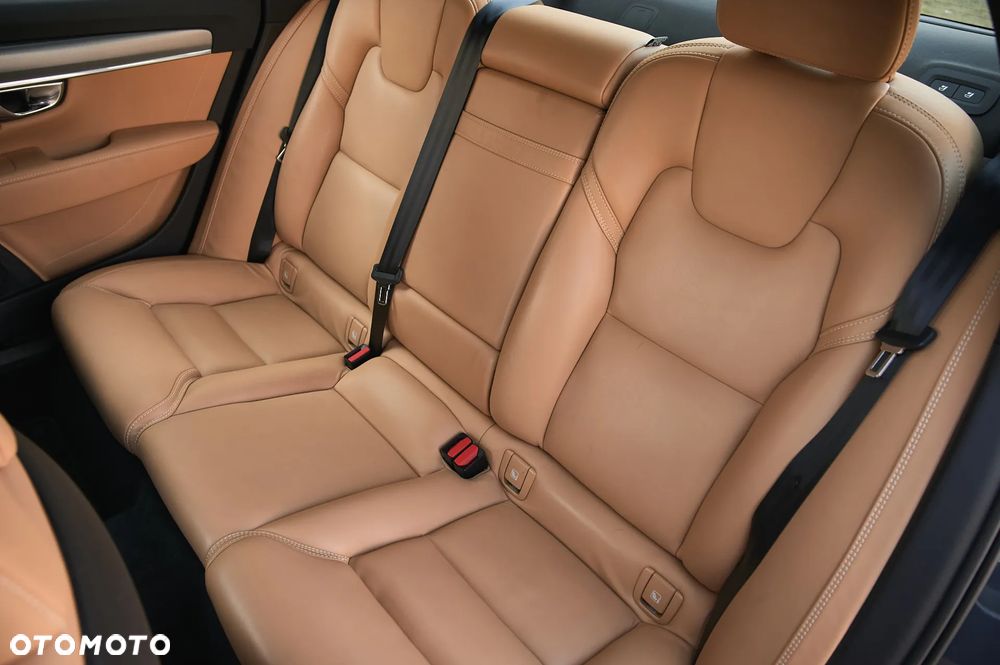 Volvo S90 - 5