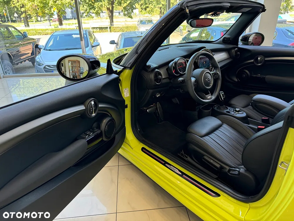 MINI John Cooper Works - 8