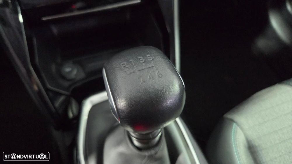 Peugeot 208 1.2 PureTech Allure Pack - 30
