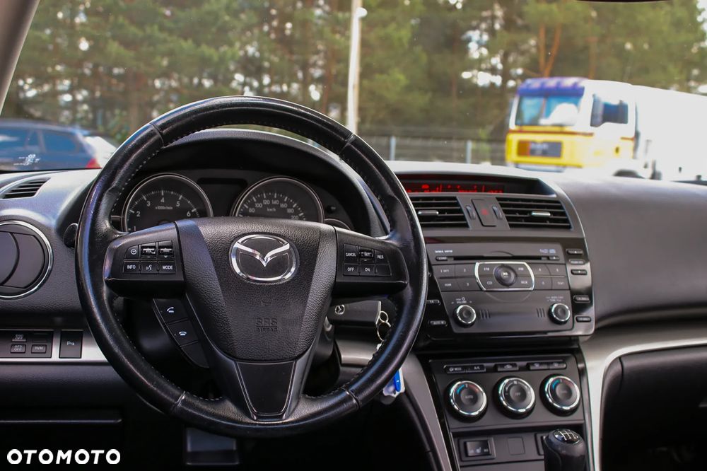 Mazda 6 Sport 1.8 Exclusive - 38