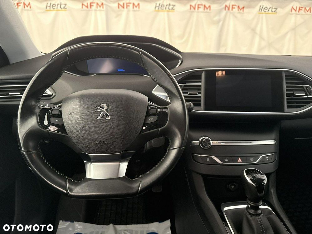 Peugeot 308 - 15