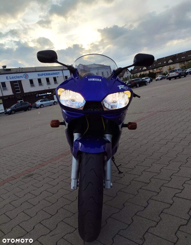 Yamaha YZF - 7