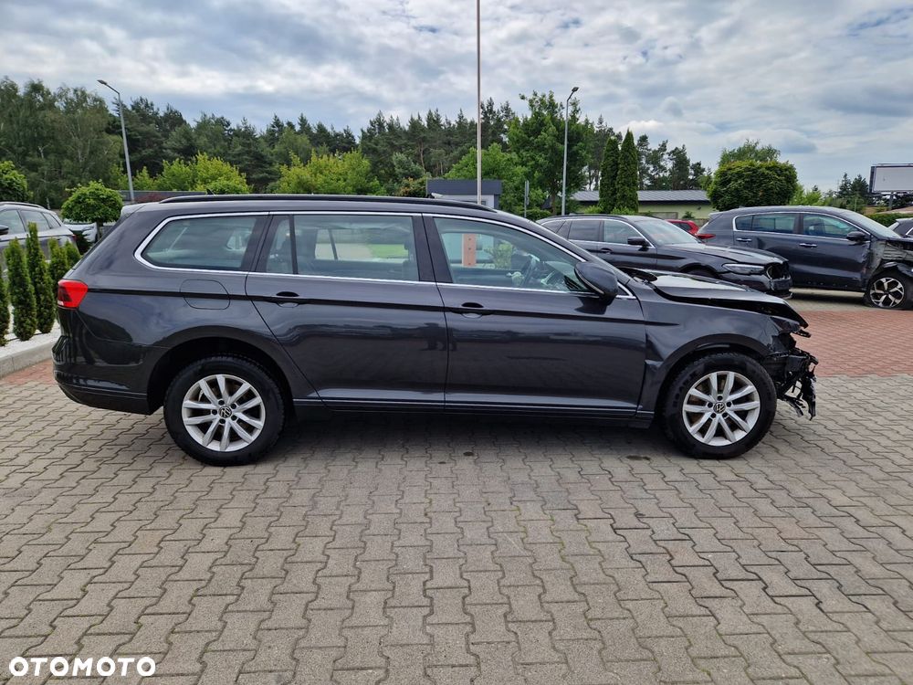 Volkswagen Passat Variant 2.0 TDI SCR DSG Business - 3