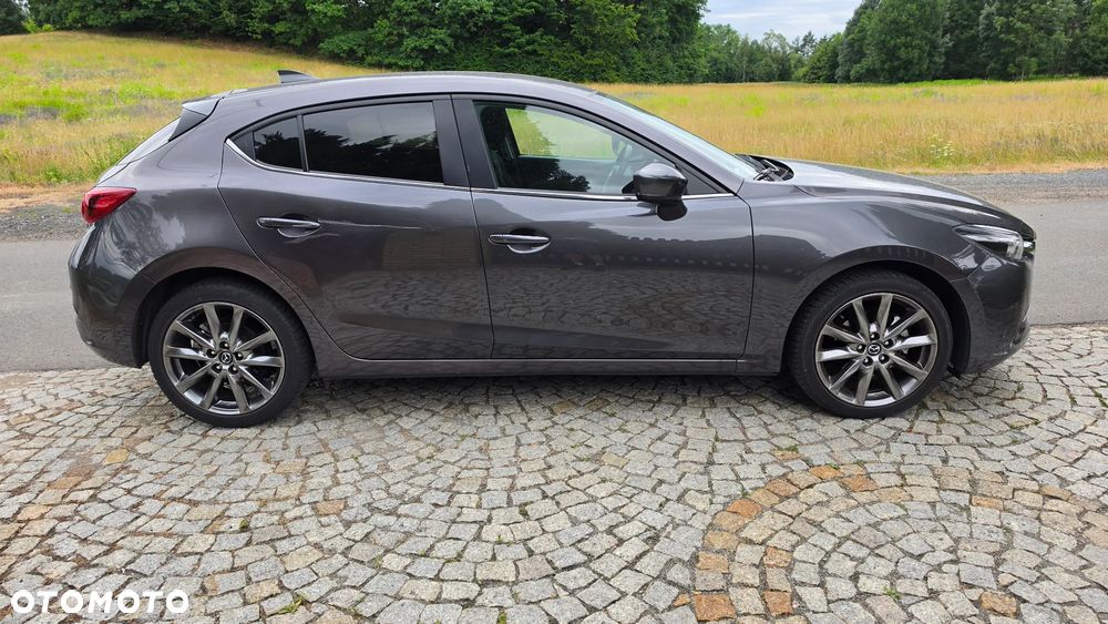 Mazda 3 - 3