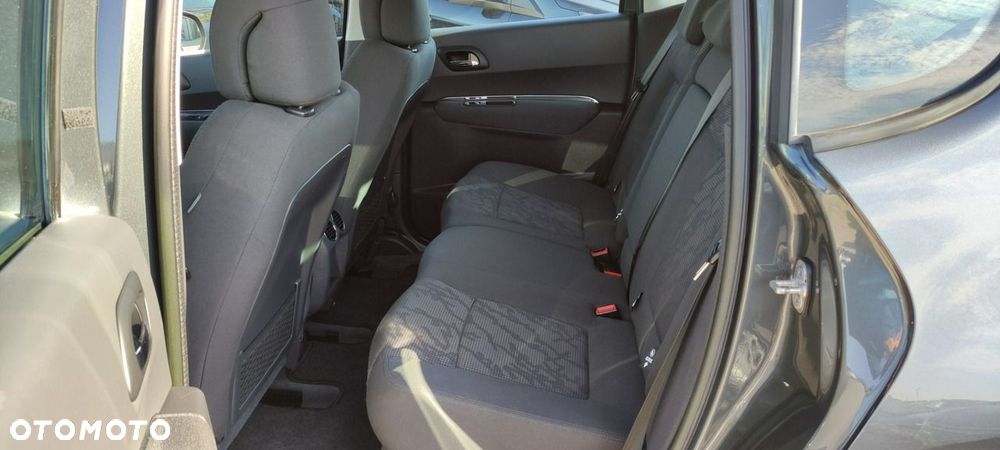 Peugeot 3008 - 24