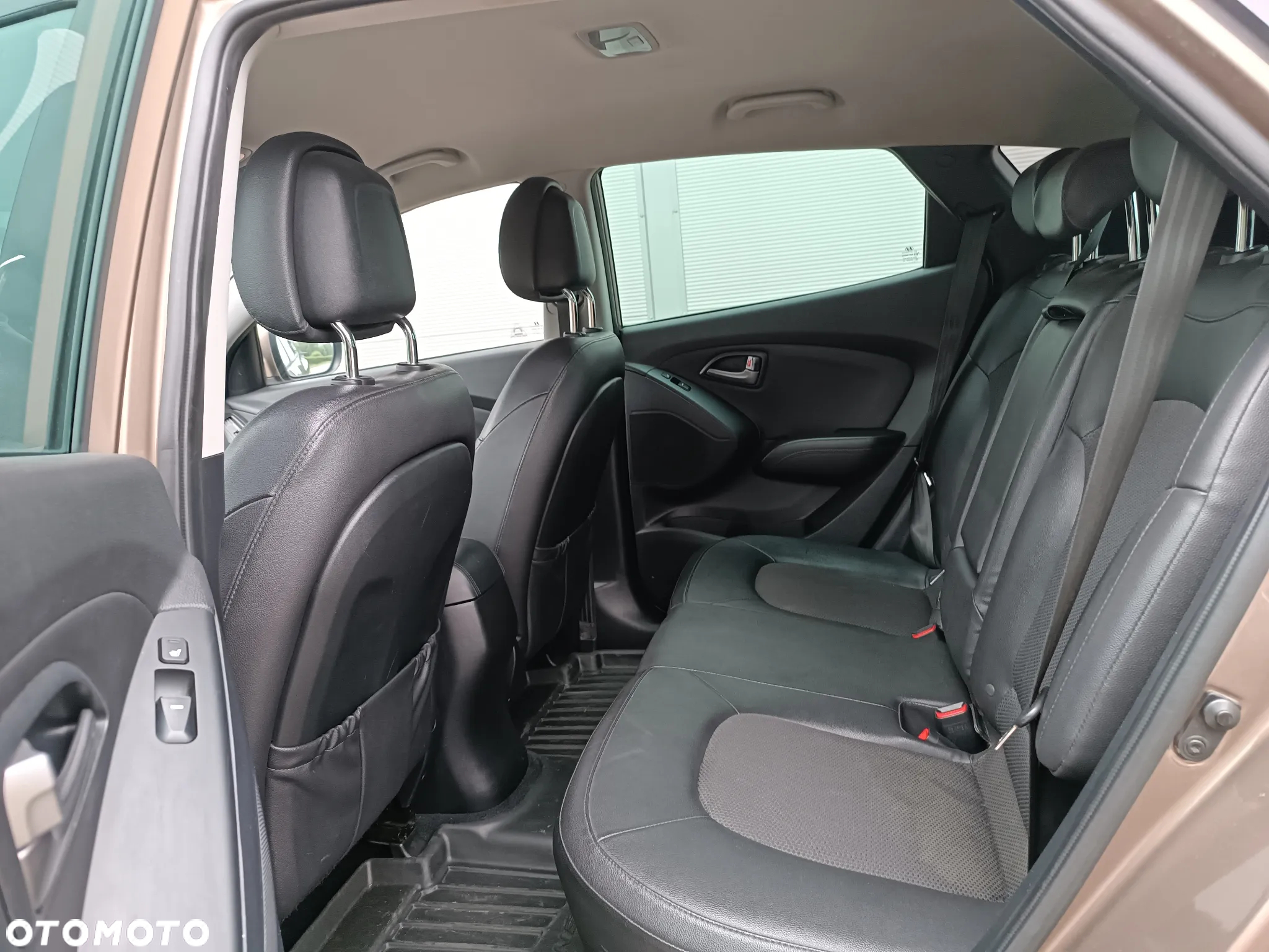 Hyundai ix35 2.0 CRDi Premium 2WD - 13
