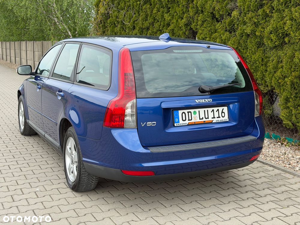Volvo V50 1.6D DPF Momentum - 13