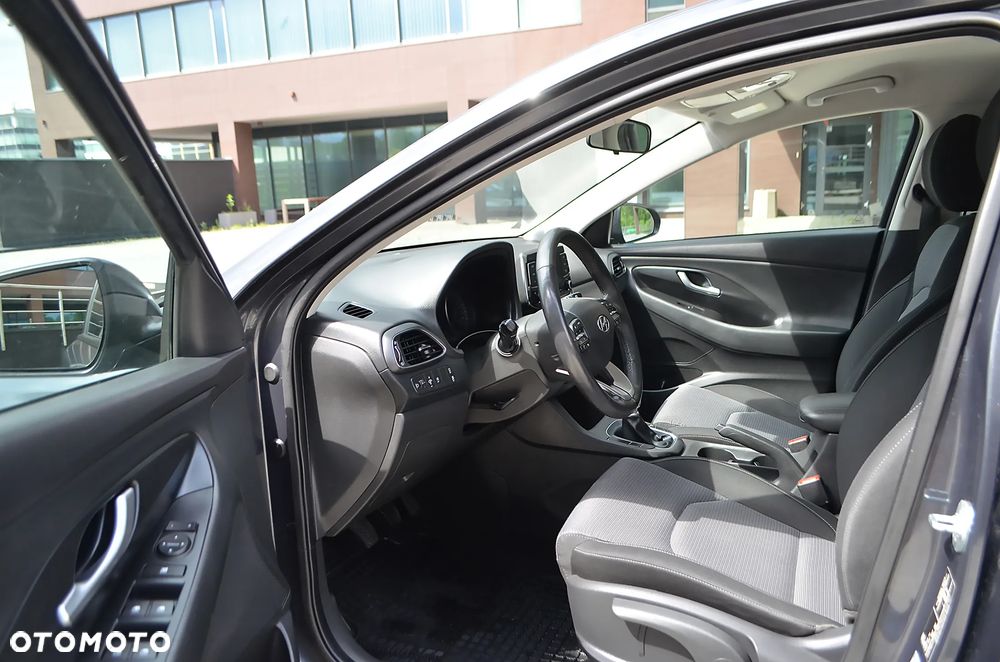 Hyundai i30 1.5 DPI Modern - 8