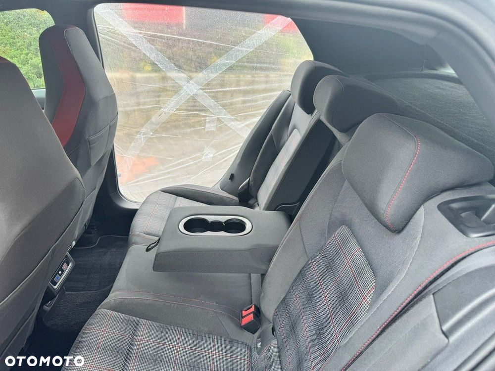 Volkswagen Golf VIII 2.0 TSI GTI DSG - 19