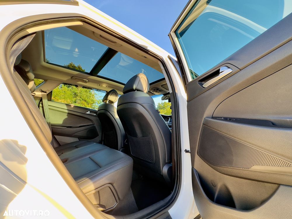 Hyundai Tucson 2.0 CRDI 4WD 6AT Luxury Pack+ - 26
