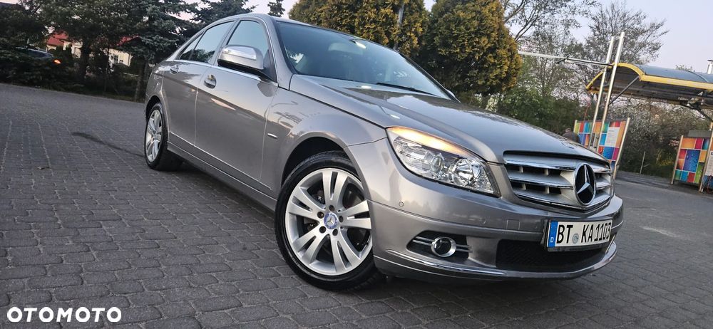 Mercedes-Benz Klasa C ver-180-blueefficiency-7g--tronic-avantgarde - 10