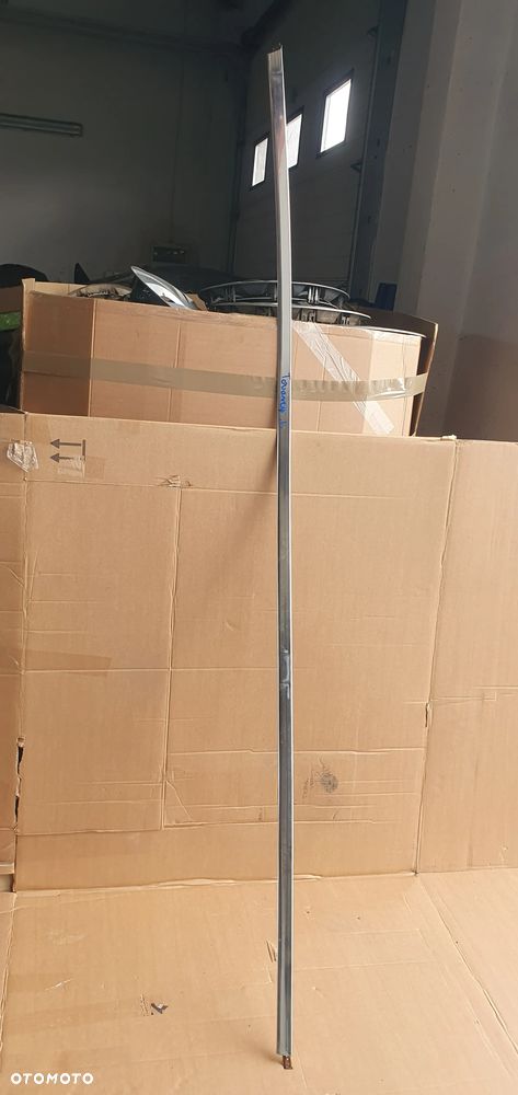 Listwa dachowa lewa chrom VW Touareg 7L - 1