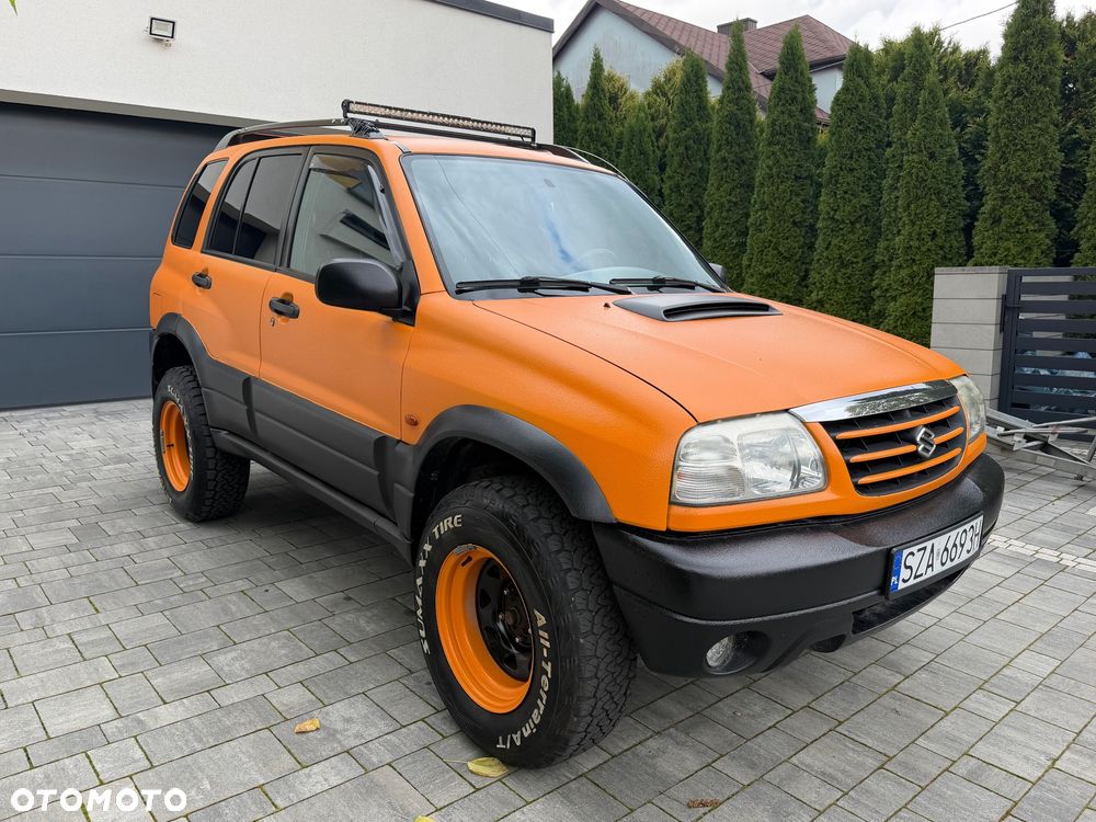 Suzuki Grand Vitara 2002 photo 2