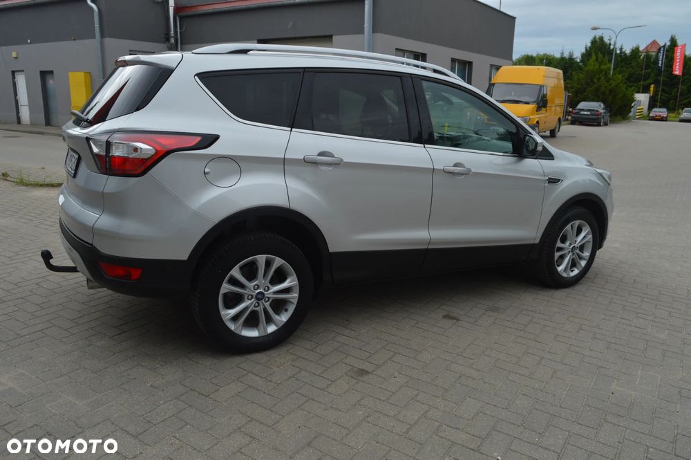 Ford Kuga 2.0 TDCi 4x2 Titanium - 9