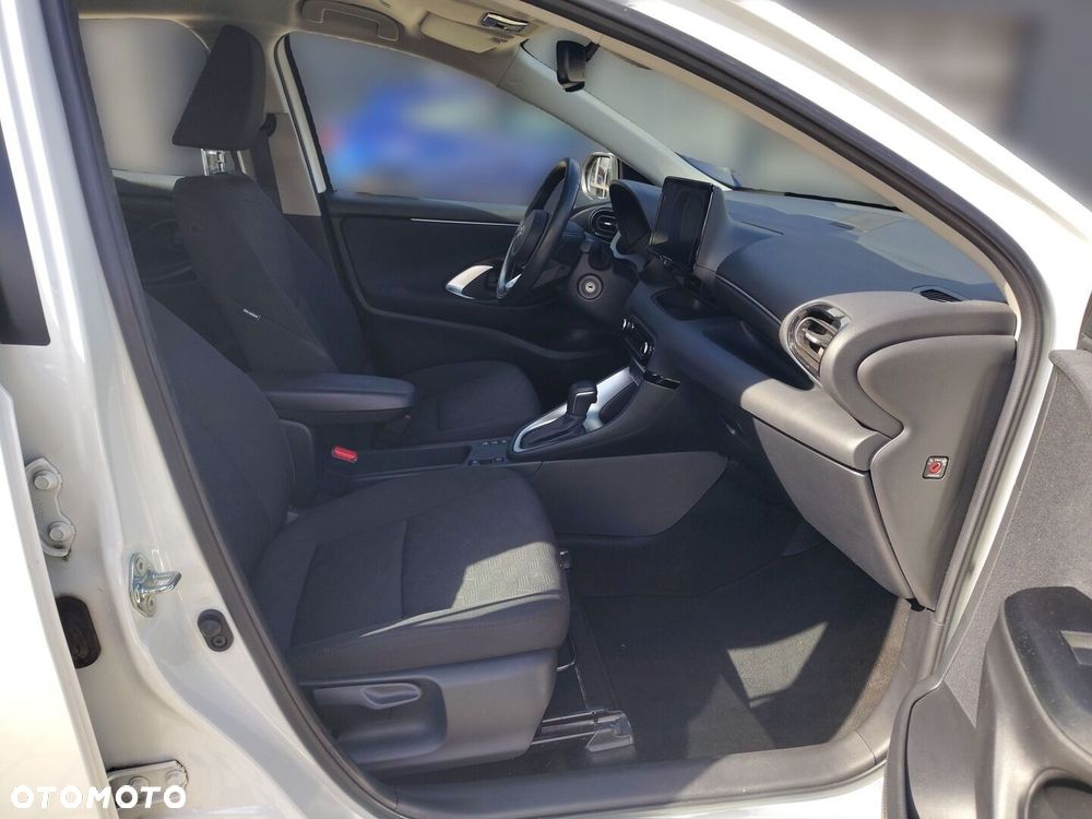 Toyota Yaris - 8