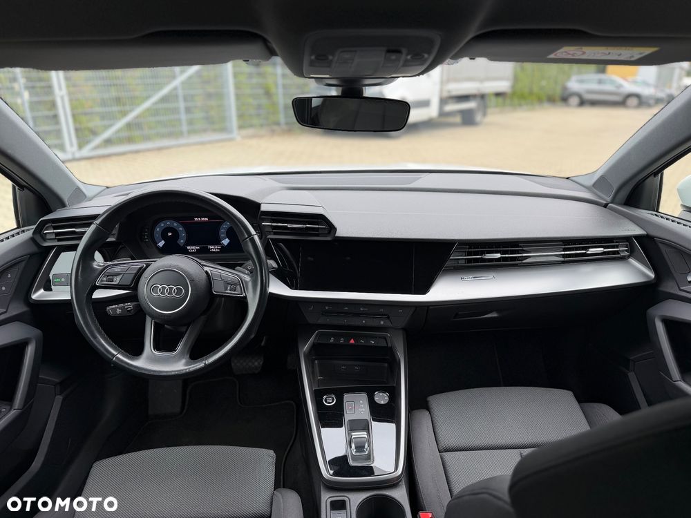 Audi A3 Sportback - 8