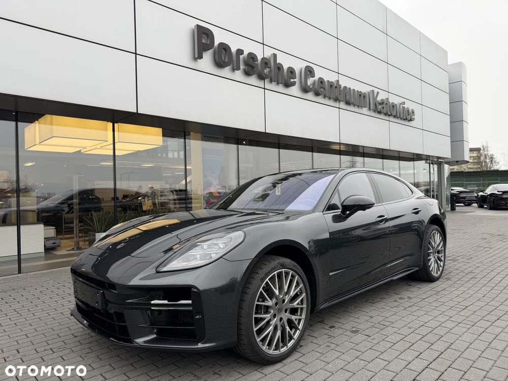 Porsche Panamera Turbo E-Hybrid - 1