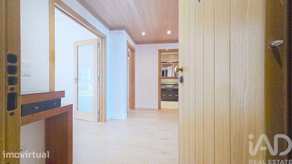 Apartamento T2 em Venteira de 87,00 m2 - Grande imagem: 4/29