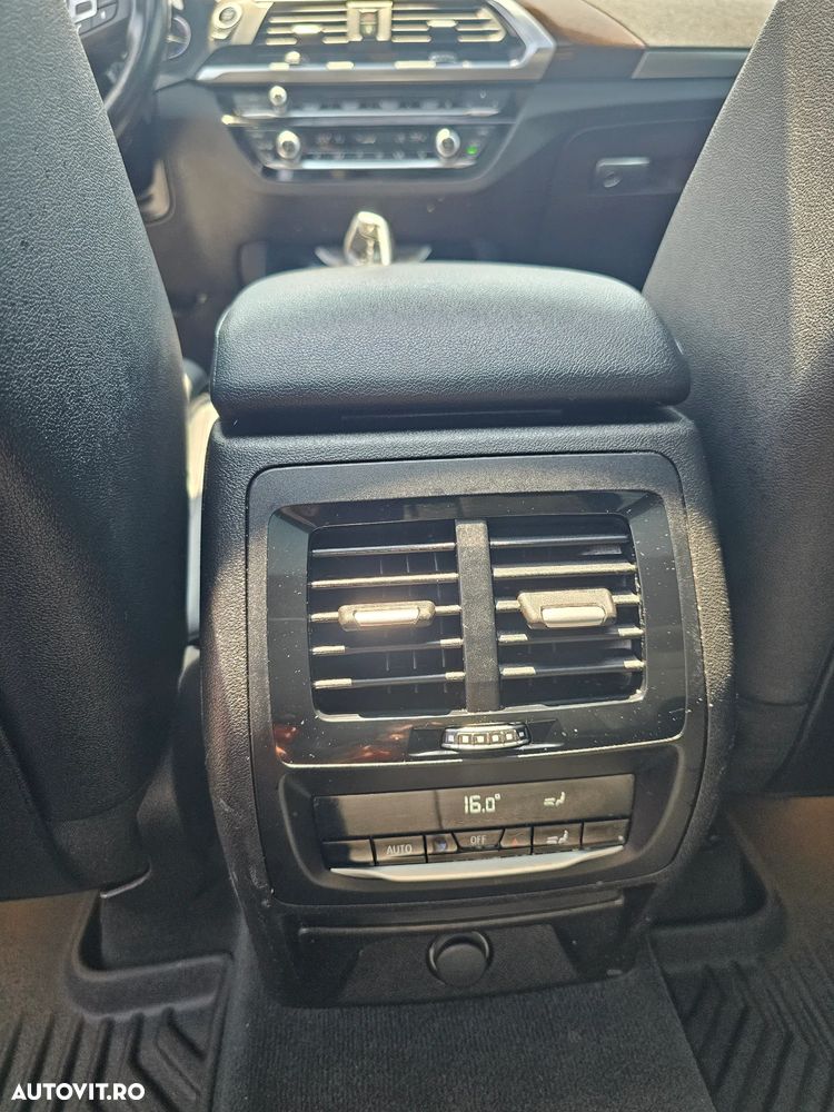 BMW X3 xDrive30i AT xLine - 16