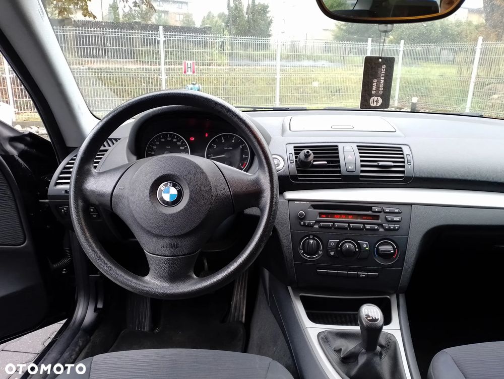 BMW Seria 1 116i - 7