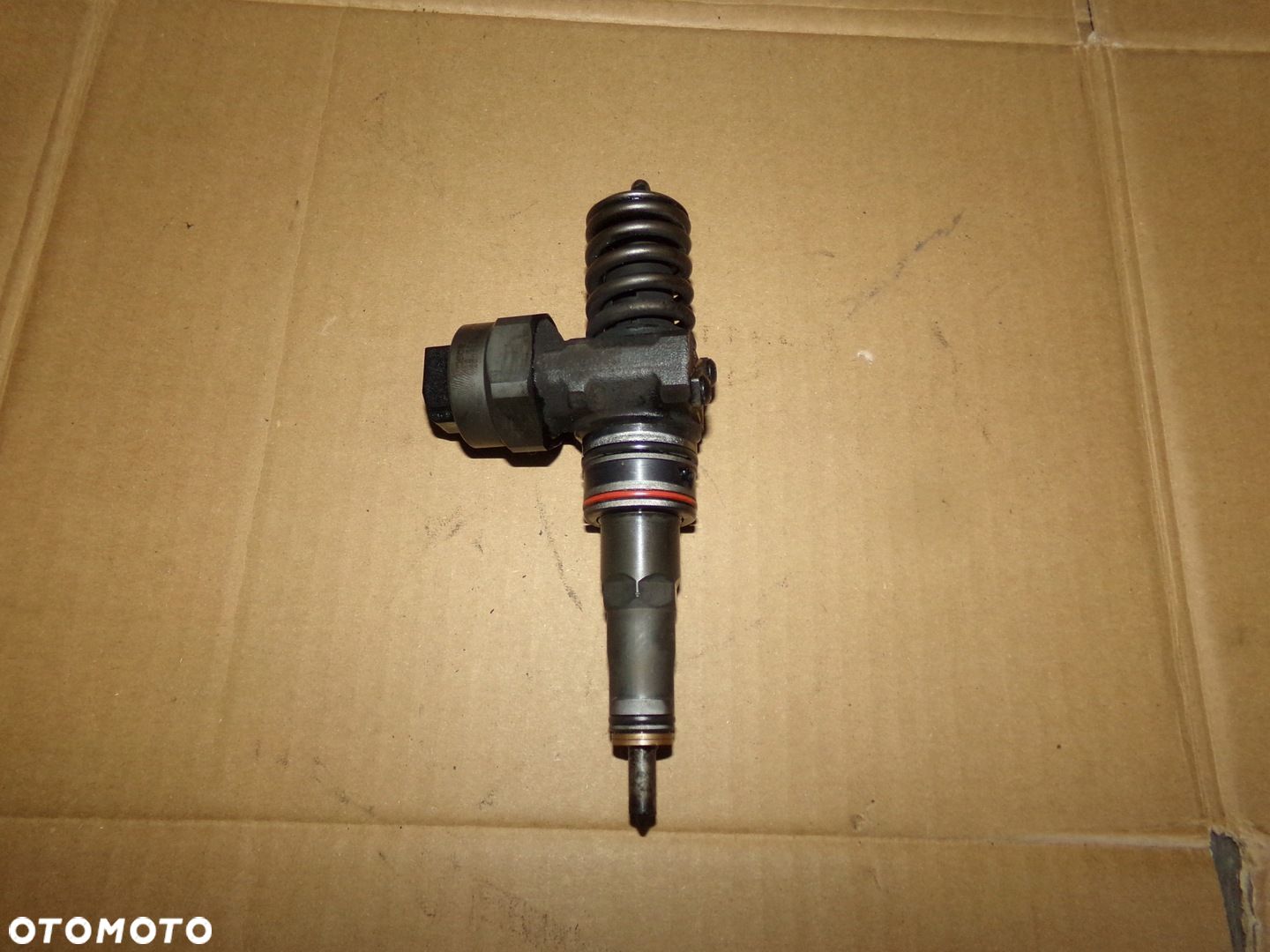 WTRYSK POMPOWTRYSK 038130073J AUDI A4 A6 PASSAT B5 1.9 TDI FL - 1